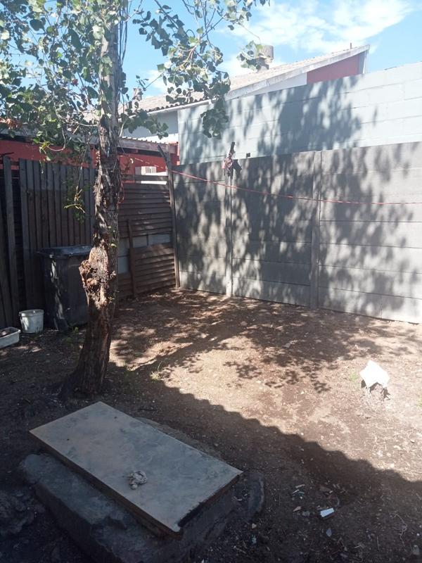 To Let 3 Bedroom Property for Rent in Maitland Western Cape